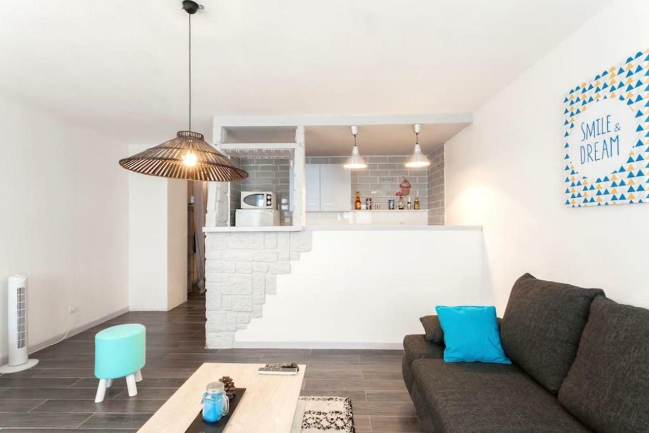Appartement Le St Roch Montpellier Exterior photo