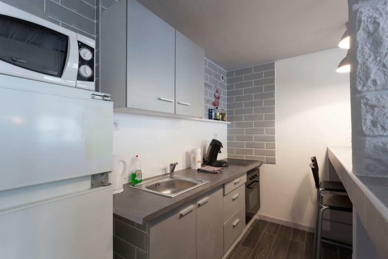 Appartement Le St Roch Montpellier Exterior photo